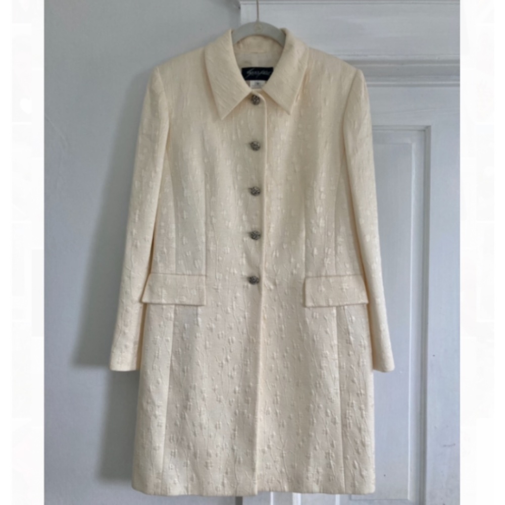 Classic & Vintage Cream Sunny Choi Coat